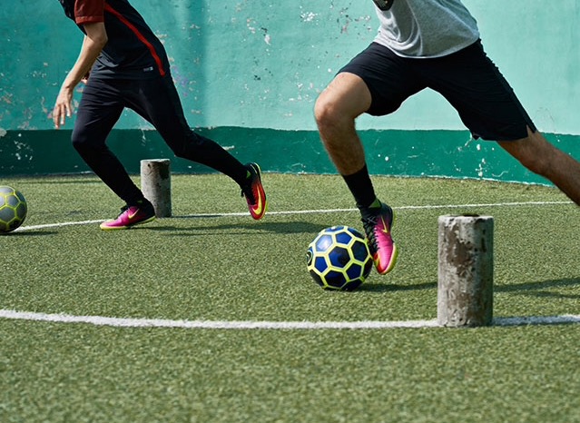 Nike Street Football Training Drill: Speed Alley