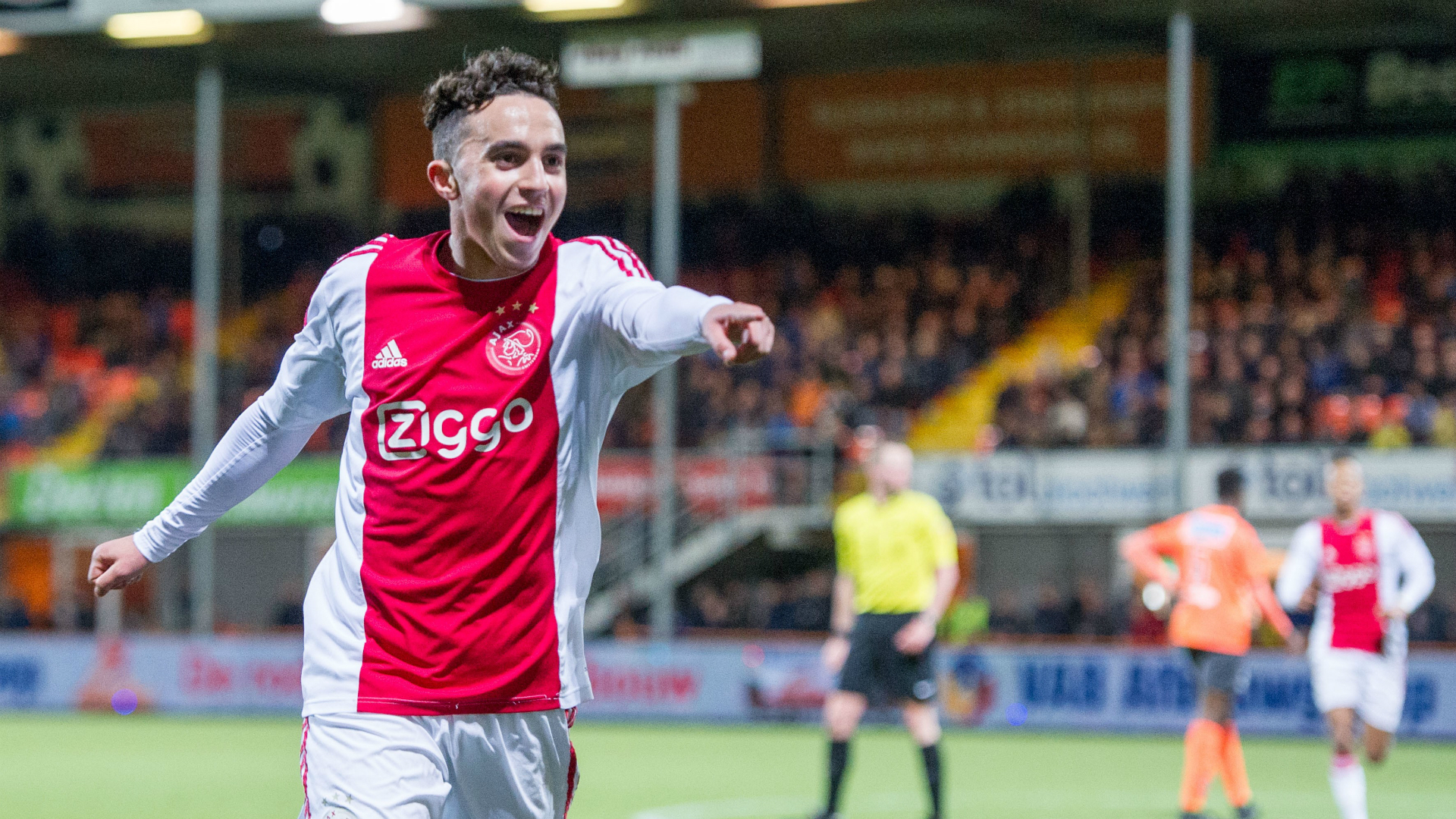Players, Fans From Across the World Praying for the Recovery of Young Ajax Star Abdelhak Nouri