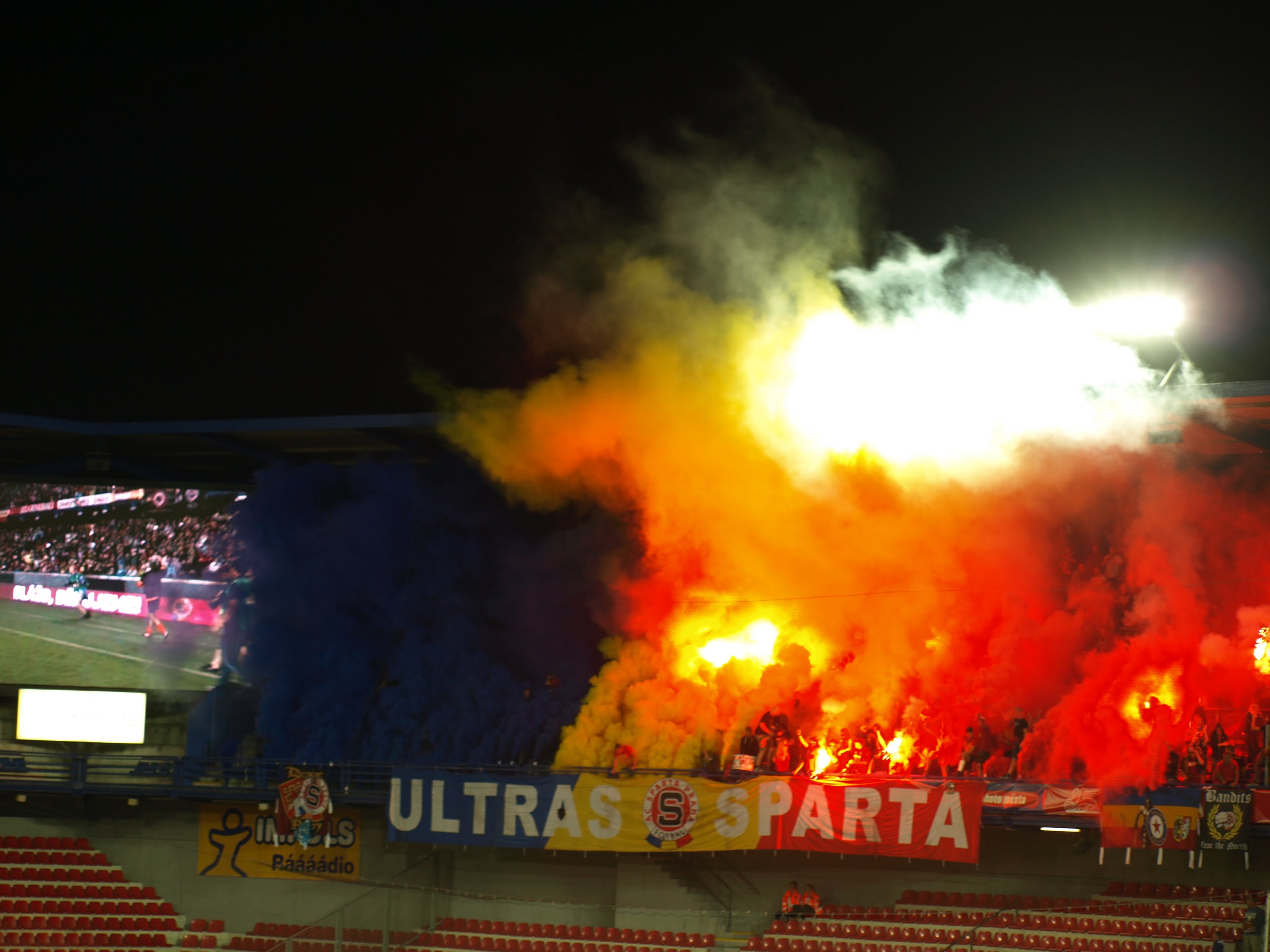 Sparta Prague fans invade pitch following defeat to Slavia Prague