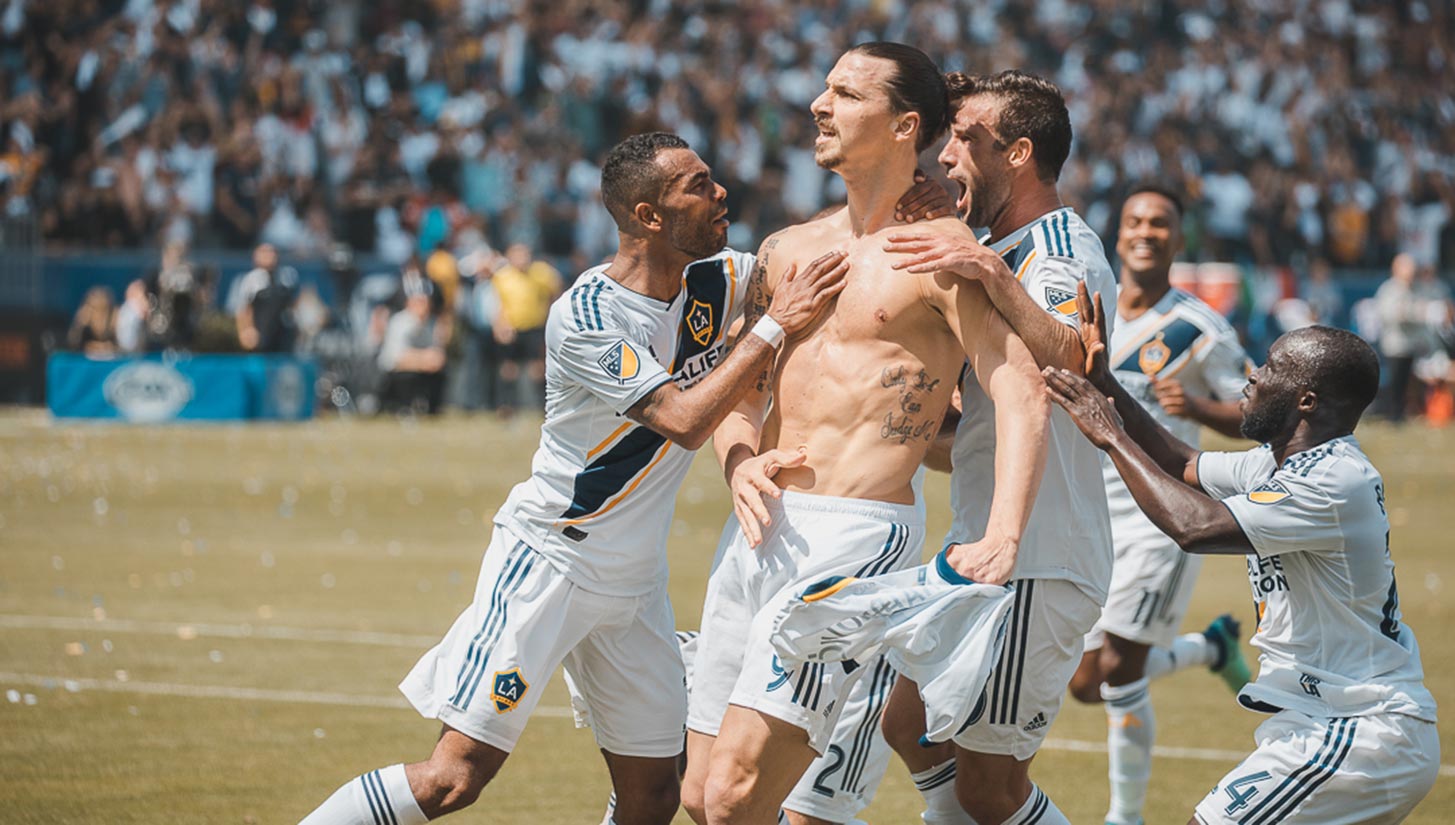 Heard on the Street: At the LA Galaxy 'Midnight Navy' Kit Unveiling - Urban  Pitch