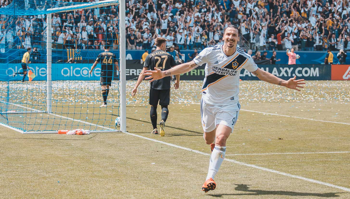 Heard on the Street: At the LA Galaxy 'Midnight Navy' Kit Unveiling - Urban  Pitch