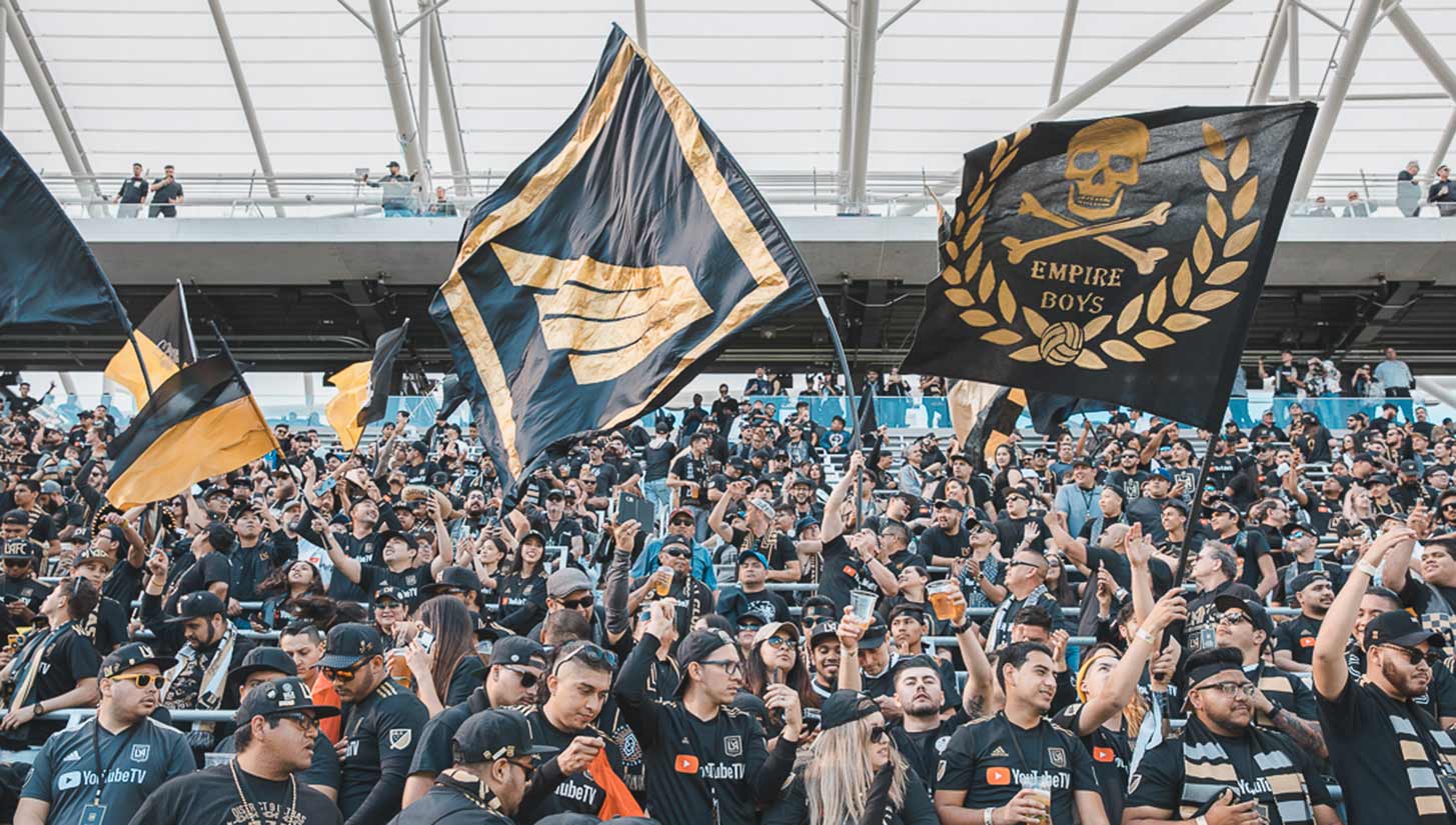 Super fans of LAFC live game experience