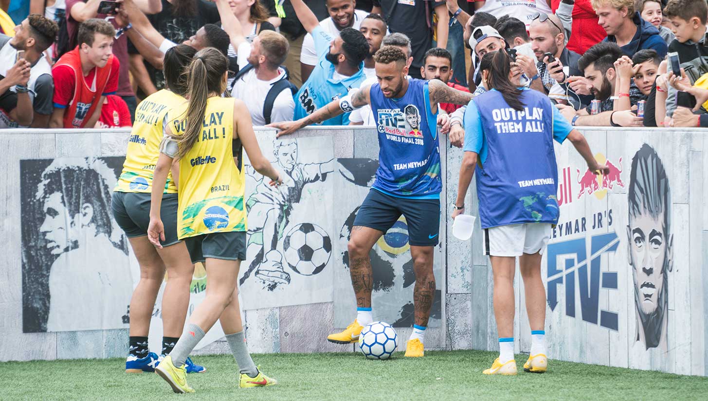 Red Bull Neymar Jr's Five 2022: Brazil women vs Neymar