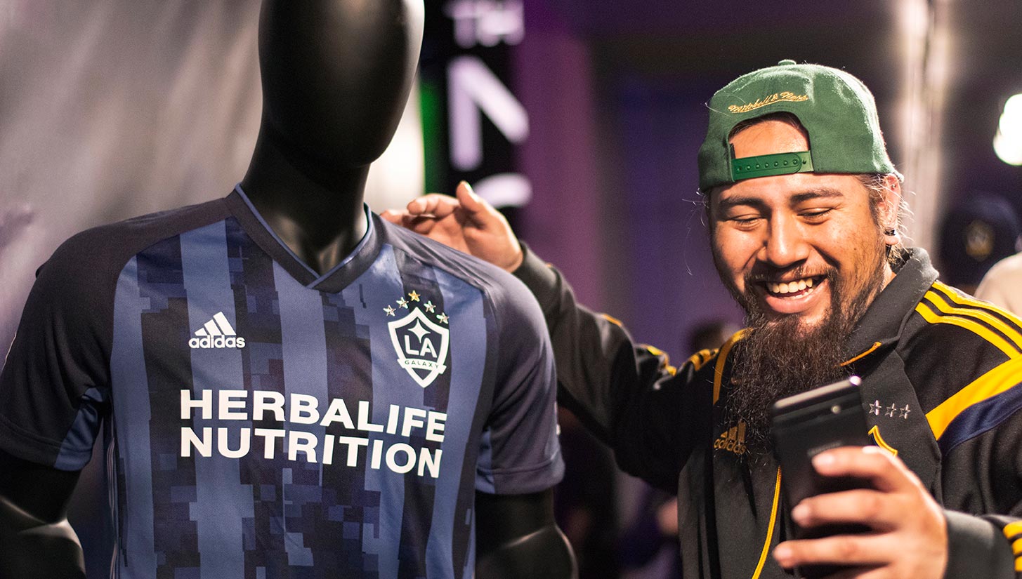 Heard on the Street: At the LA Galaxy 'Midnight Navy' Kit Unveiling - Urban  Pitch