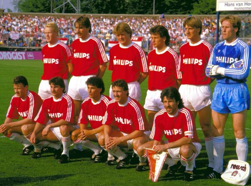 1986-89 psv home kit