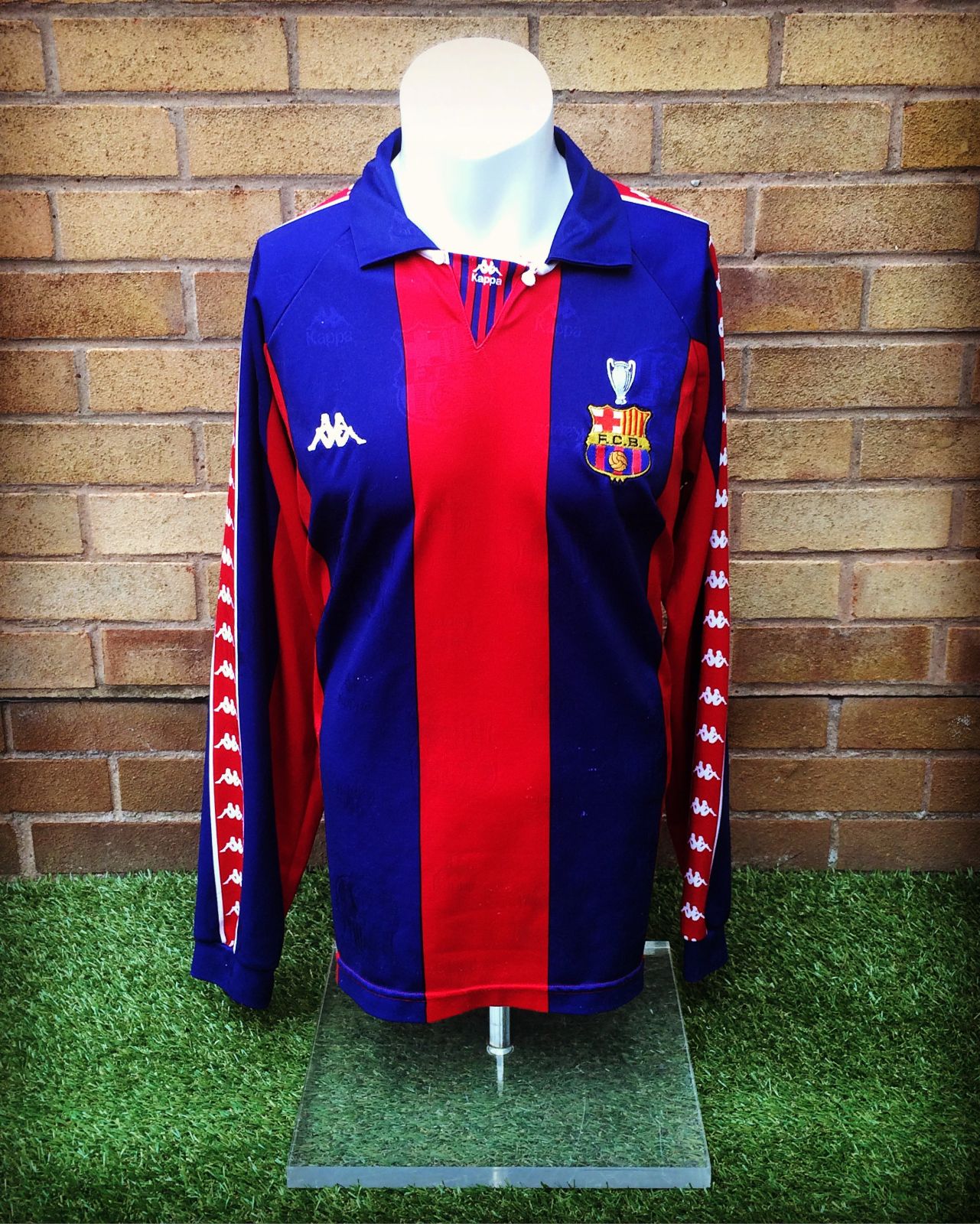 Hristo Stoichkov Signed Barcelona Shirt: Home, 1992-93