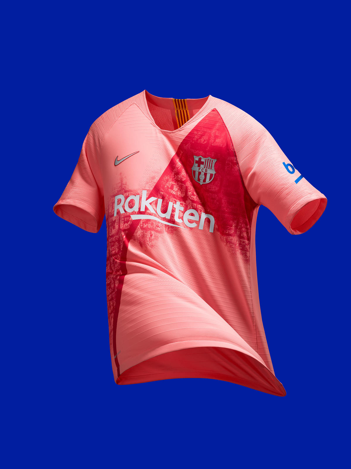 barcelona 2018-19 third kit