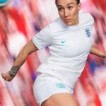 https___hypebeast.com_wp-content_blogs.dir_6_files_2022_05_nike-new-womens-football-kits-2022-european-federation-campaign-3