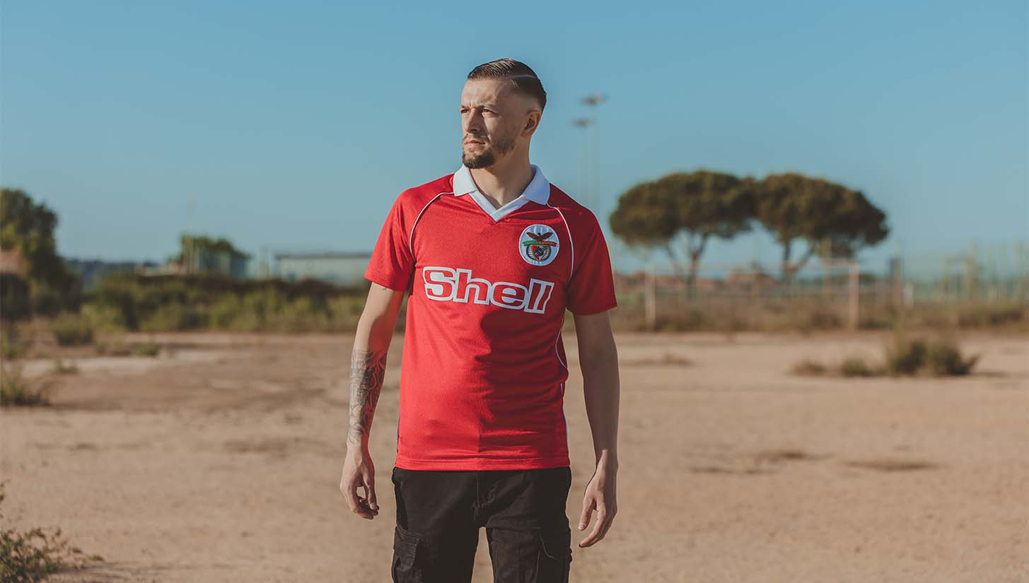 Retro cheap benfica shirt