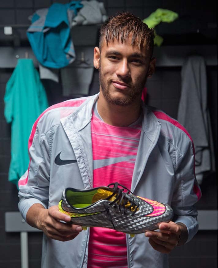 nike hypervenom