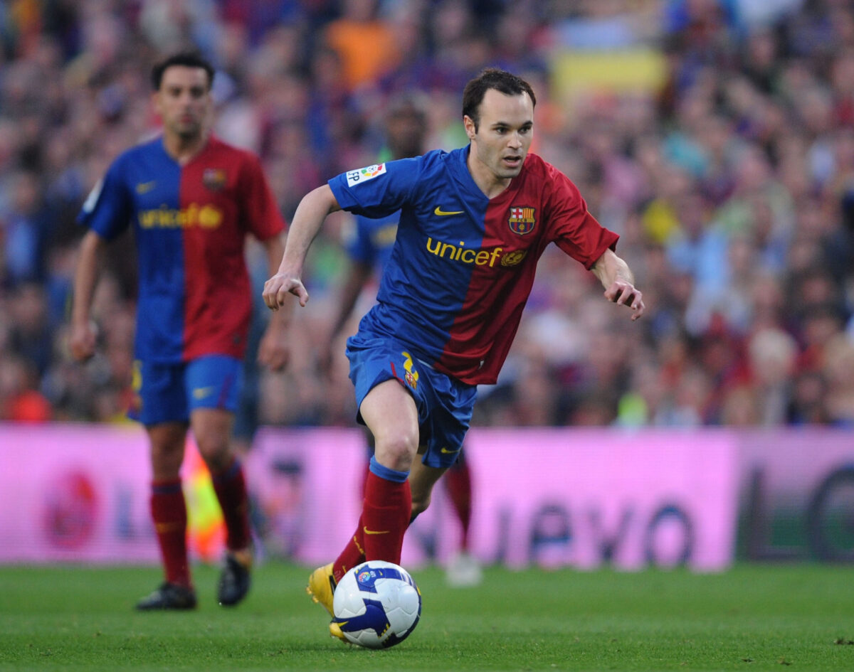 andres iniesta kits