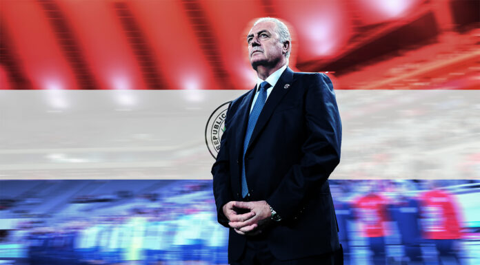 Paraguay’s Unsung Hero Sits on the Bench With Manager Gustavo Alfaro gustavo alfaro